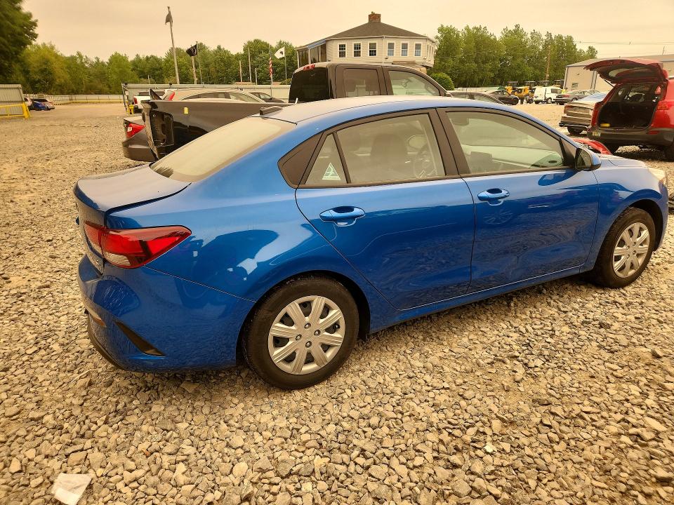 60922906 :رقم المزاد ، 3KPA24AD3ME403832 vin ، 2021 Kia Rio مزاد بيع