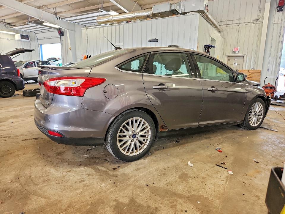 Продажа на аукционе авто 2014 Ford Focus, vin: 1FADP3J25EL241627, номер лота: 61232466