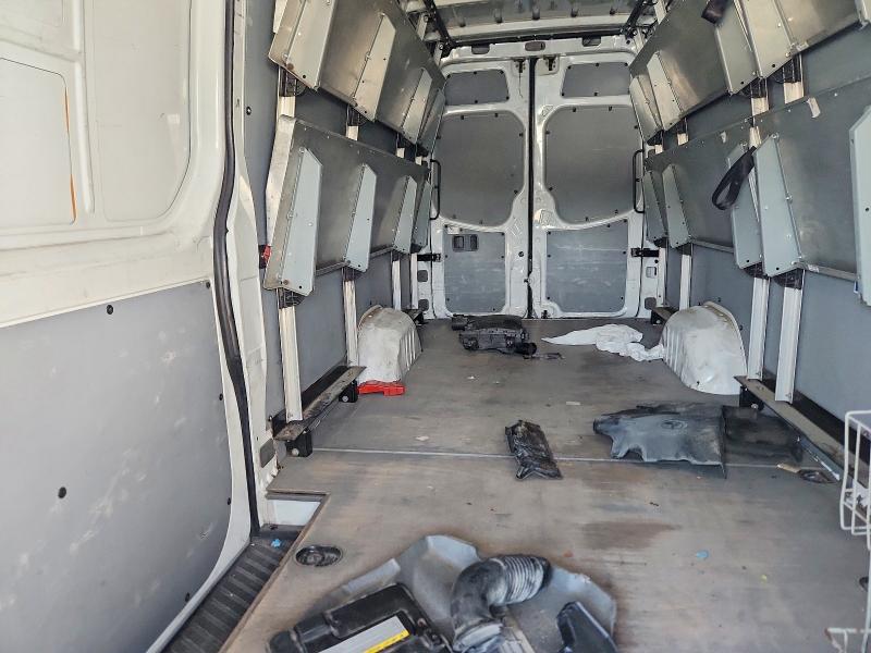 61437506 :رقم المزاد ، WD3PE8DE9E5898655 vin ، 2014 Mercedes-benz Sprinter مزاد بيع