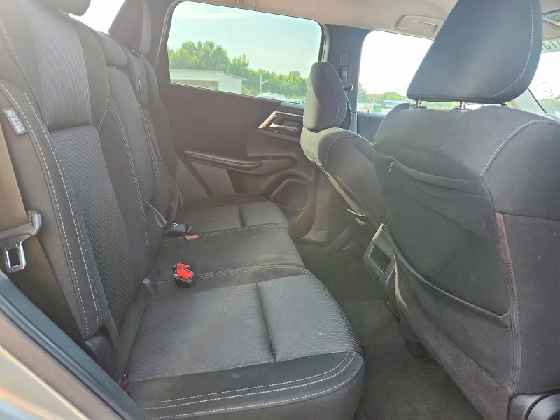 Продаж на аукціоні авто 2022 Mitsubishi Outlander, vin: JA4J3TA88NZ007244, номер лоту: 61737166