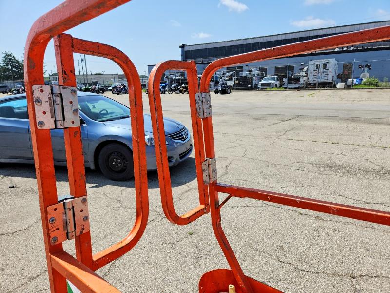 Продажа на аукционе авто 2025 Jlg 1230es, vin: M130007825, номер лота: 58606996