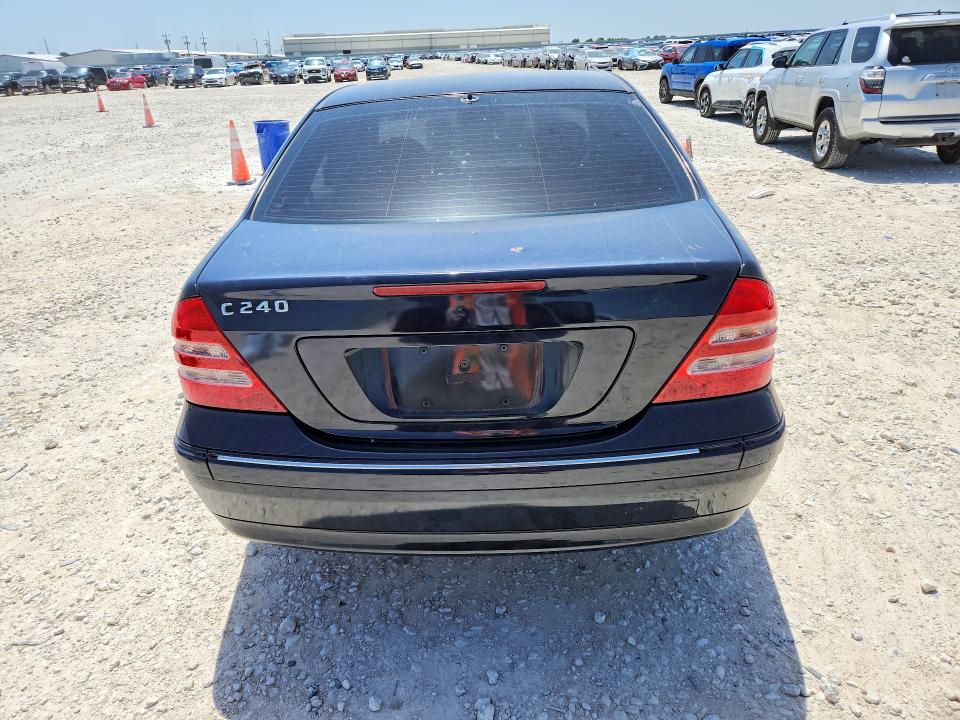 61613046 :رقم المزاد ، WDBRF61J73A410131 vin ، 2003 Mercedes-benz C مزاد بيع