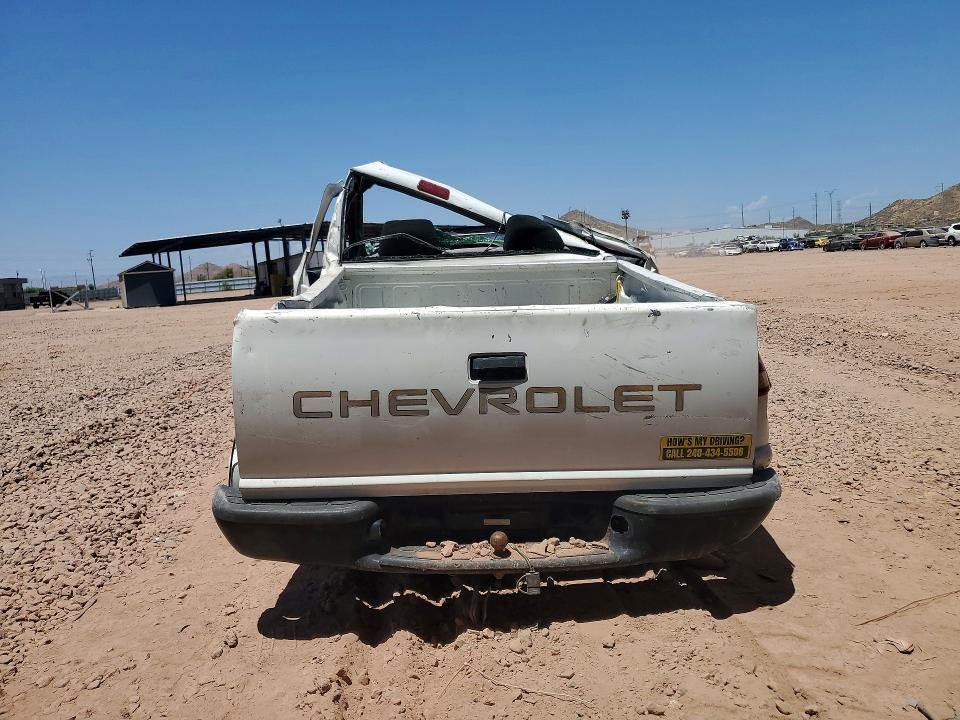 59745246 :رقم المزاد ، 1GCCS145228227438 vin ، 2002 Chevrolet S Truck مزاد بيع