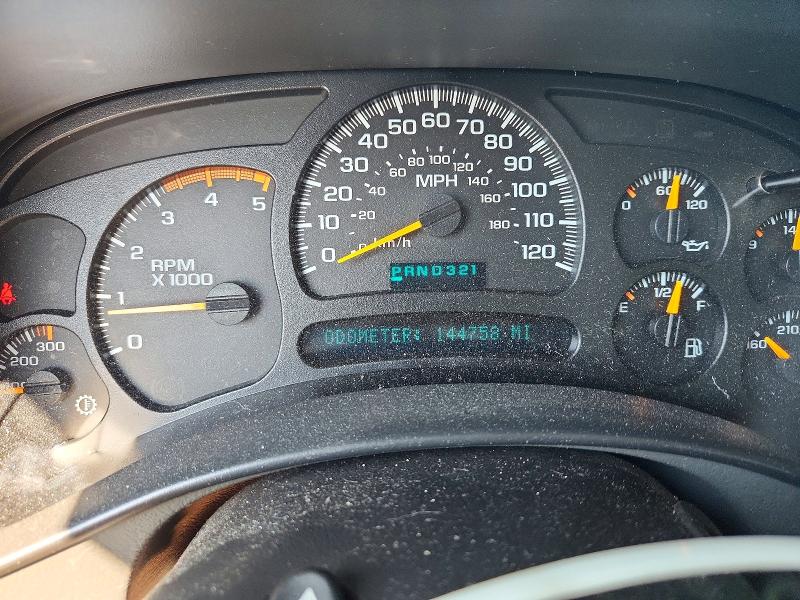 2005 Chevrolet Silverado მანქანა იყიდება აუქციონზე, vin: 1GCHK29275E333609, აუქციონის ნომერი: 61353066