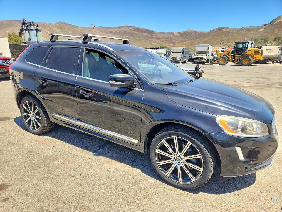 Продаж на аукціоні авто 2015 Volvo Xc60, vin: YV4902RK1F2731506, номер лоту: 62239206