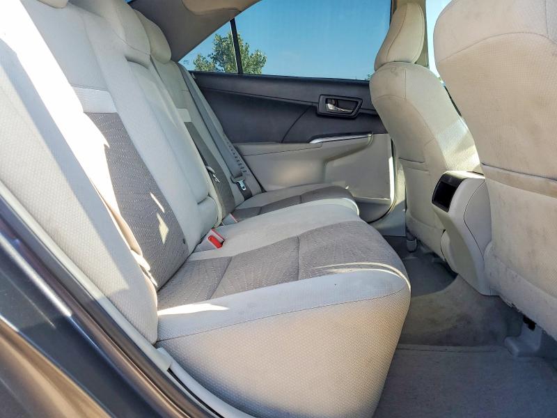 2014 Toyota Camry Hybrid მანქანა იყიდება აუქციონზე, vin: 4T1BD1FK2EU110295, აუქციონის ნომერი: 60119466