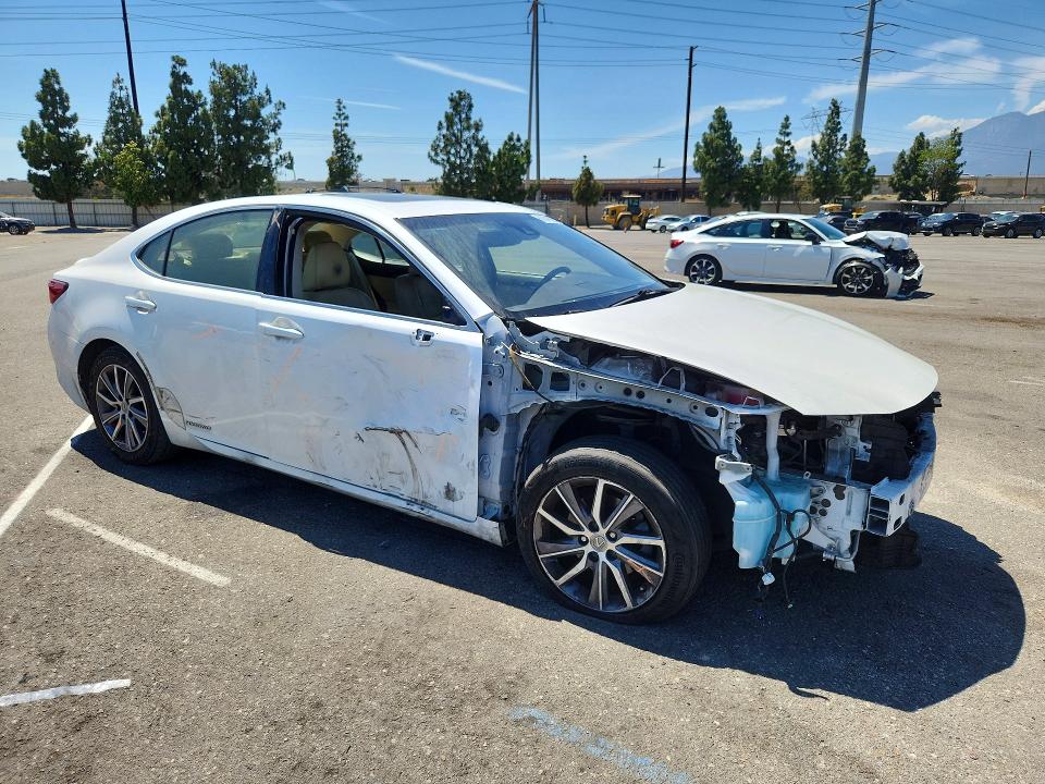 Продажа на аукционе авто 2016 Lexus Es, vin: JTHBW1GGXG2101169, номер лота: 61041656