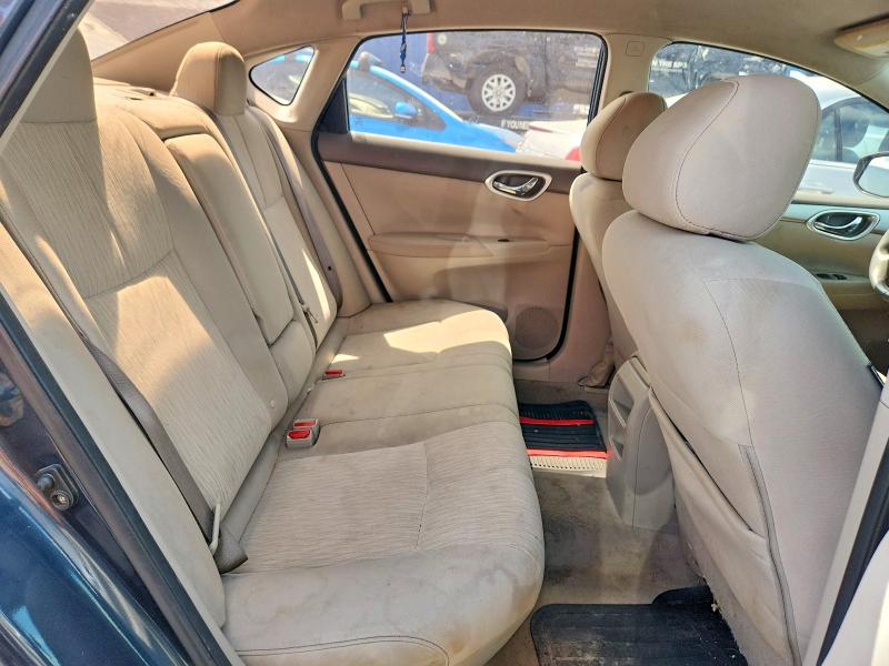2014 Nissan Sentra მანქანა იყიდება აუქციონზე, vin: 3N1AB7AP4EY261182, აუქციონის ნომერი: 61914226