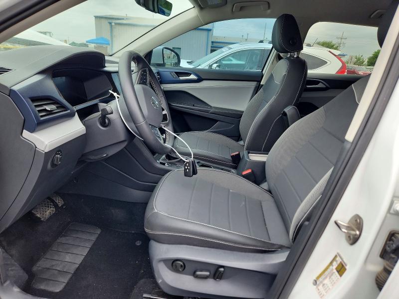61773196 :رقم المزاد ، 3VVUX7B20RM060067 vin ، 2024 Volkswagen Taos مزاد بيع