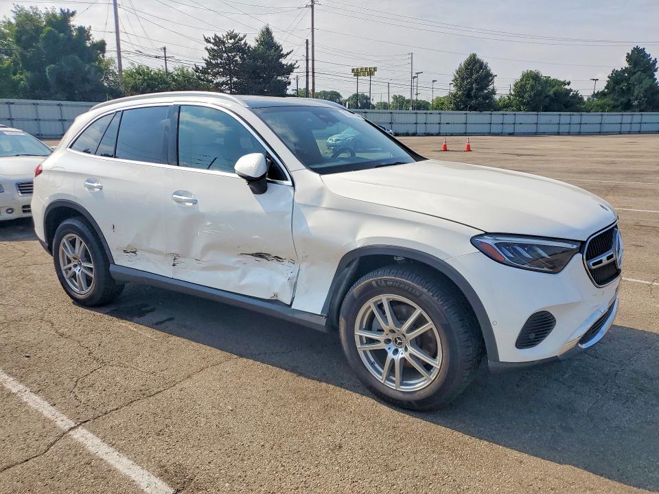 59136726 :رقم المزاد ، W1NKM4HB4PU011895 vin ، 2023 Mercedes-benz Glc مزاد بيع