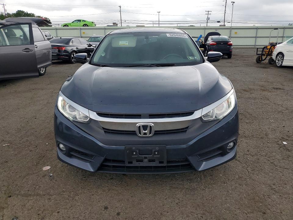 Aukcja sprzedaży 2018 Honda Civic, vin: JHMFC1F7XJX030707, numer aukcji: 62040806