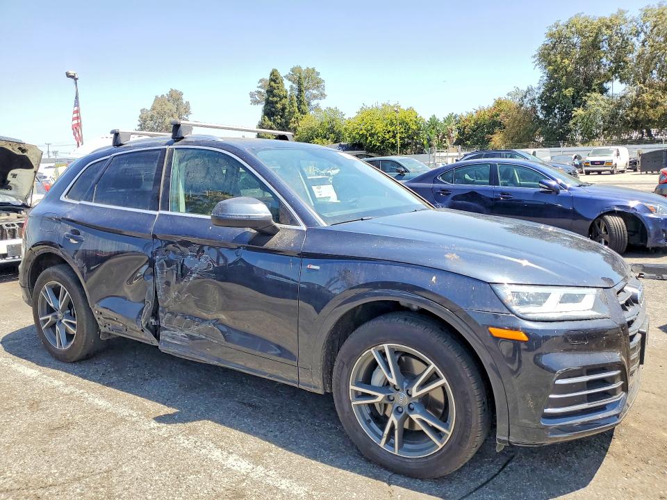 2020 Audi Q5 E მანქანა იყიდება აუქციონზე, vin: WA1E2AFYXL2088657, აუქციონის ნომერი: 57433126