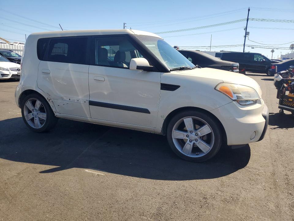 Продаж на аукціоні авто 2010 Kia Soul, vin: KNDJT2A27A7038423, номер лоту: 61961846