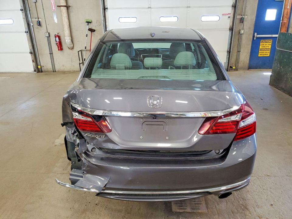Продажа на аукционе авто 2016 Honda Accord, vin: 1HGCR2F79GA242679, номер лота: 61142406