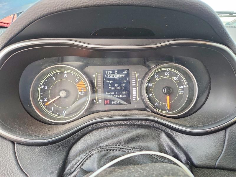 61864586 :رقم المزاد ، 1C4PJMLB5MD101078 vin ، 2021 Jeep Cherokee مزاد بيع