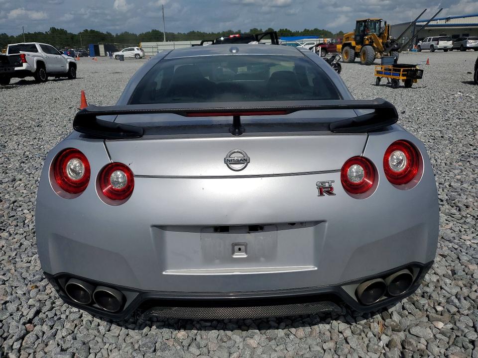 61728526 :رقم المزاد ، JN1AR5EF8GM290160 vin ، 2016 Nissan Gt-r مزاد بيع