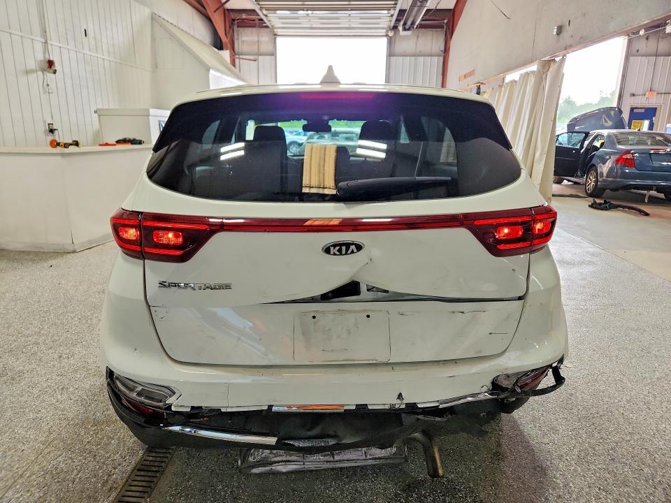 2021 Kia Sportage მანქანა იყიდება აუქციონზე, vin: KNDPMCAC2M7848777, აუქციონის ნომერი: 60986806