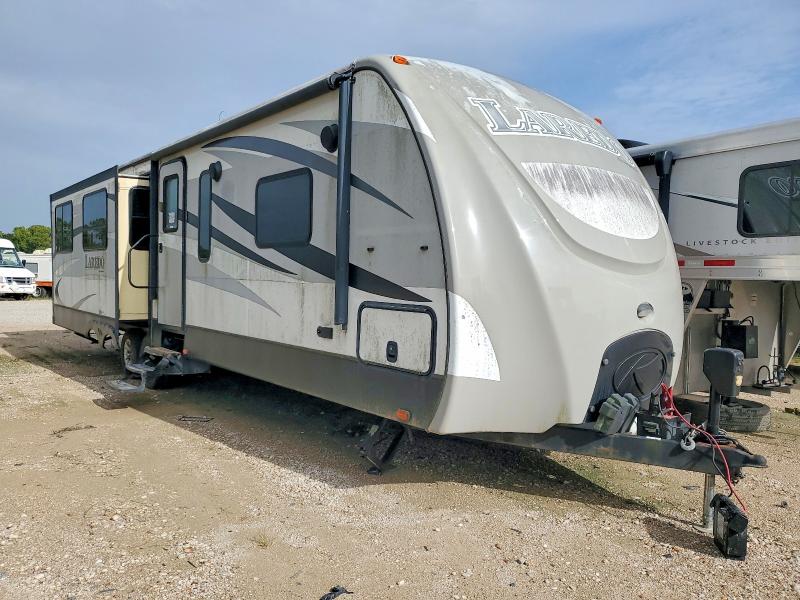 59802816 :رقم المزاد ، 4YDT31423FK601998 vin ، 2015 Keystone Trailer مزاد بيع