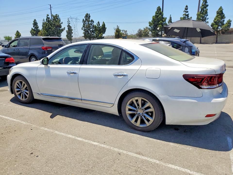 62750806 :رقم المزاد ، JTHBL5EF0G5140457 vin ، 2016 Lexus Ls مزاد بيع