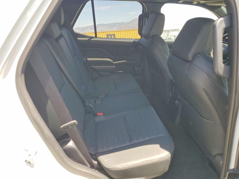 Продажа на аукционе авто 2026 Toyota 4runner, vin: JTEVA5BR3T5100995, номер лота: 61197466
