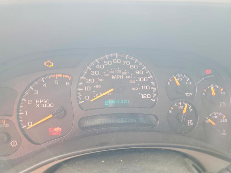 Продаж на аукціоні авто 2005 Chevrolet Silverado, vin: 1GCHK29G85E174580, номер лоту: 61821896