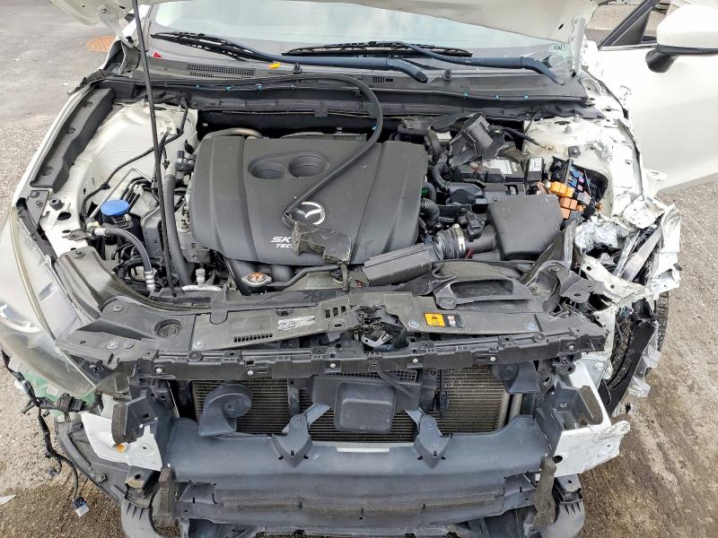 62912046 :رقم المزاد ، 3MZBN1V39JM206416 vin ، 2018 Mazda 3 مزاد بيع