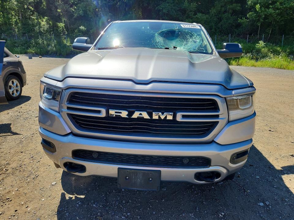 61725686 :رقم المزاد ، 1C6SRFFT8KN750021 vin ، 2019 Ram 1500 مزاد بيع