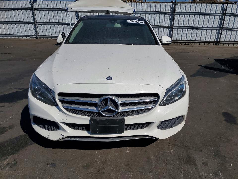 2017 Mercedes-benz C მანქანა იყიდება აუქციონზე, vin: 55SWF4HB0HU223544, აუქციონის ნომერი: 60689266