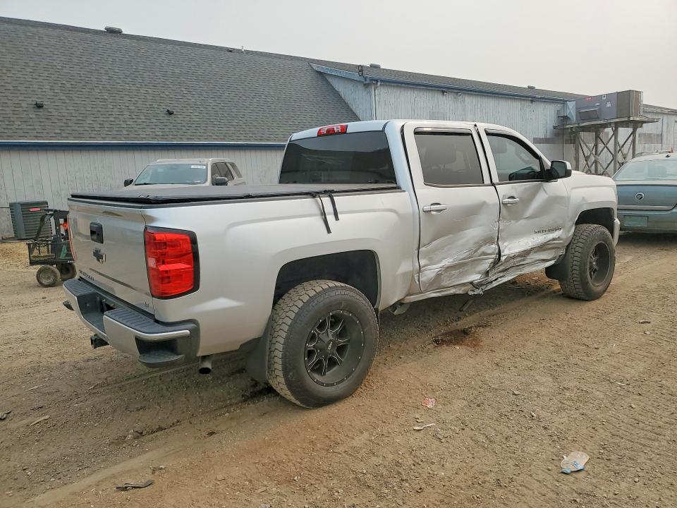 Продаж на аукціоні авто 2018 Chevrolet Silverado, vin: 3GCUKRECXJG114927, номер лоту: 60410626