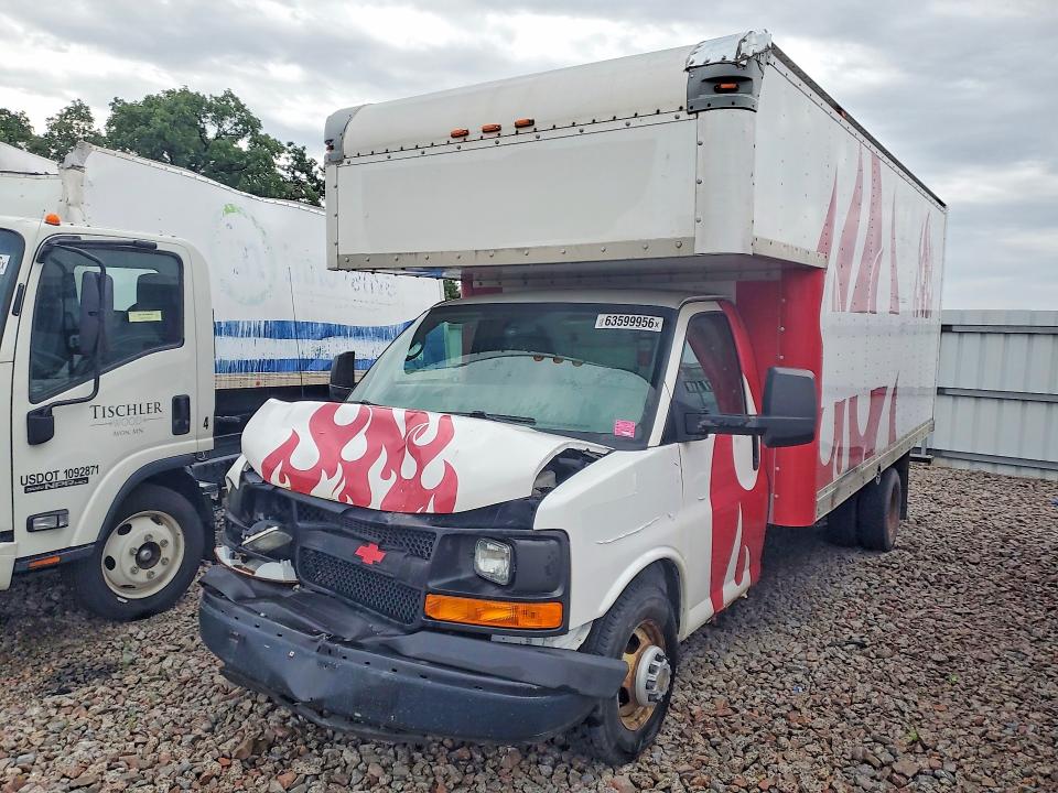 63599956 :رقم المزاد ، 1GB3G2CG9F1260076 vin ، 2015 Chevrolet Express G3500 مزاد بيع