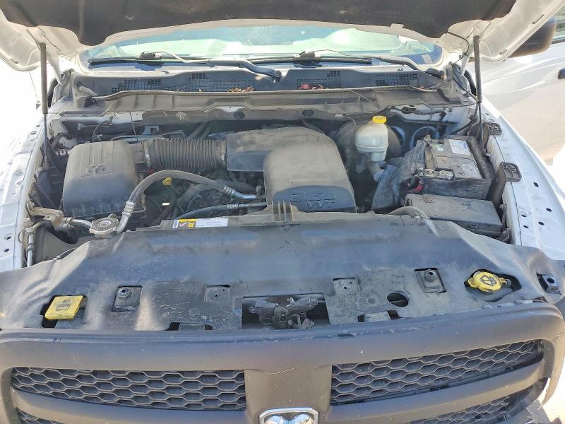 59289886 :رقم المزاد ، 1C6RR7KG8FS723521 vin ، 2015 Ram 1500 مزاد بيع