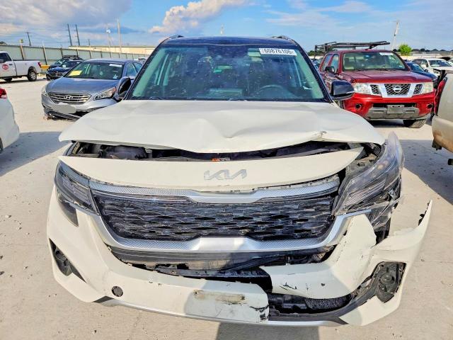 2023 Kia Seltos მანქანა იყიდება აუქციონზე, vin: KNDEU2AA4P7383875, აუქციონის ნომერი: 60876106