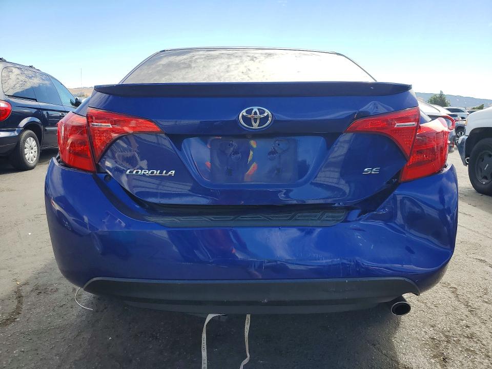 Aukcja sprzedaży 2018 Toyota Corolla, vin: 2T1BURHEXJC050302, numer aukcji: 61370936