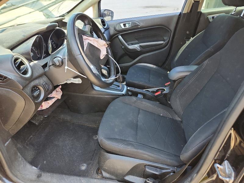 59276686 :رقم المزاد ، 3FADP4BJ5FM161286 vin ، 2015 Ford Fiesta مزاد بيع