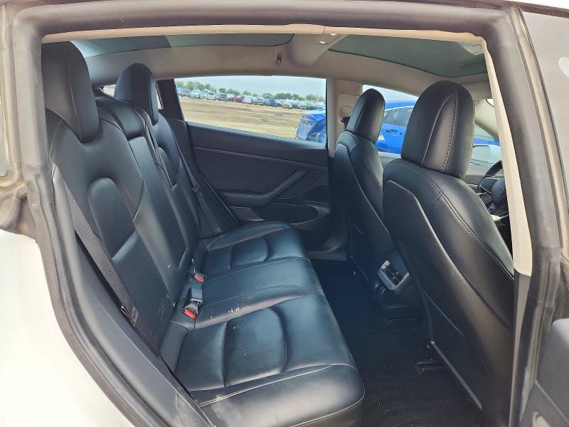 60550926 :رقم المزاد ، 5YJ3E1EA2LF590598 vin ، 2020 Tesla Model 3 مزاد بيع