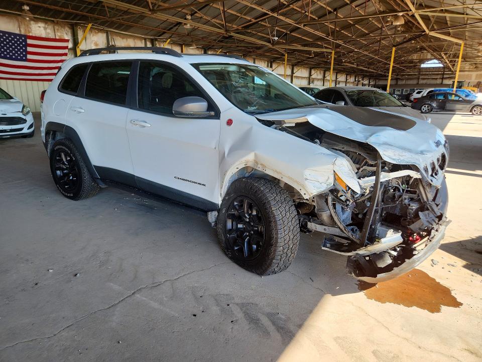 63204846 :رقم المزاد ، 1C4PJMBN4KD474623 vin ، 2019 Jeep Cherokee مزاد بيع
