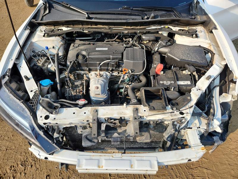 60019836 :رقم المزاد ، 1HGCT1B88GA800550 vin ، 2016 Honda Accord مزاد بيع