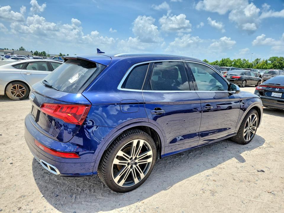 63013396 :رقم المزاد ، WA1C4AFY4J2088801 vin ، 2018 Audi Sq5 مزاد بيع