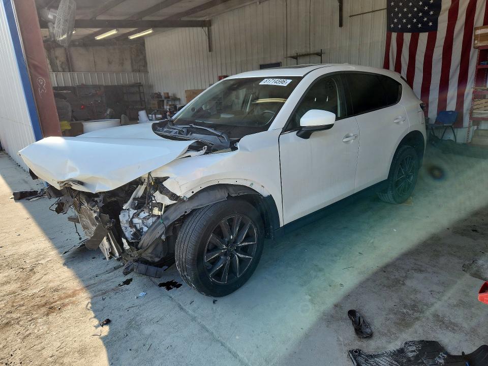61714596 :رقم المزاد ، JM3KFADL7H0228226 vin ، 2017 Mazda Cx-5 مزاد بيع