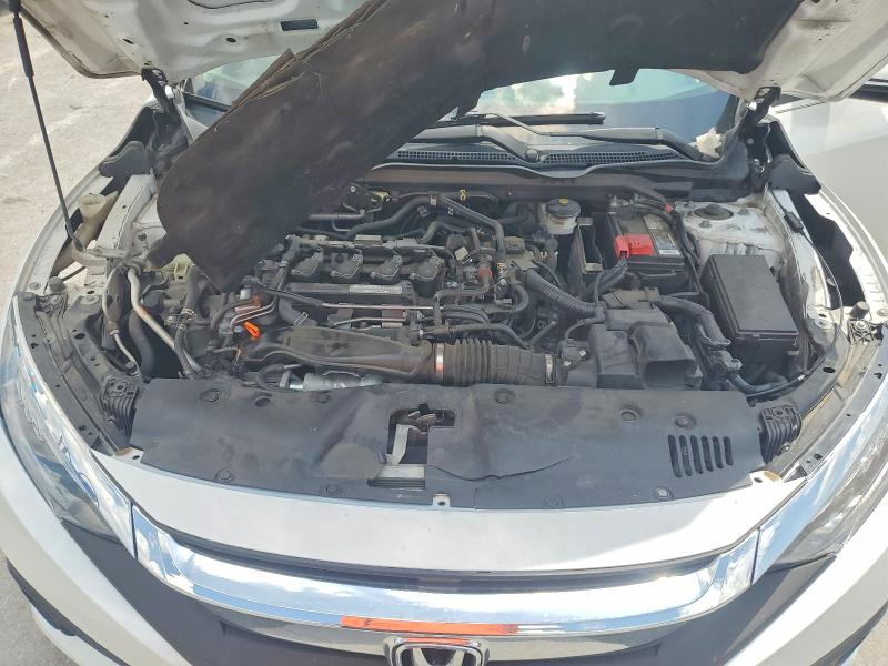 61893776 :رقم المزاد ، 19XFC1F95HE004433 vin ، 2017 Honda Civic مزاد بيع
