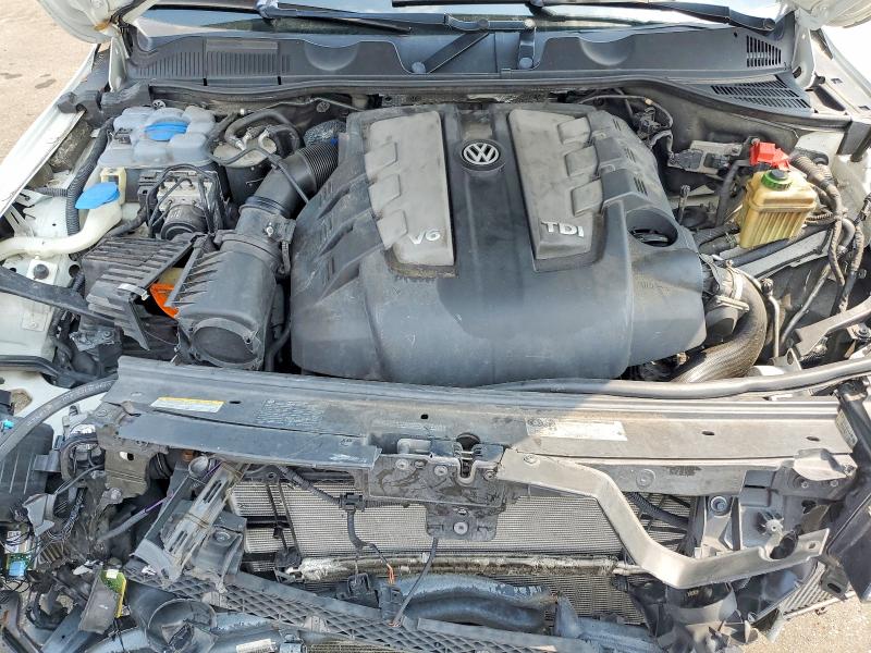 Продаж на аукціоні авто 2014 Volkswagen Touareg, vin: WVGEP9BP0ED007915, номер лоту: 62913766