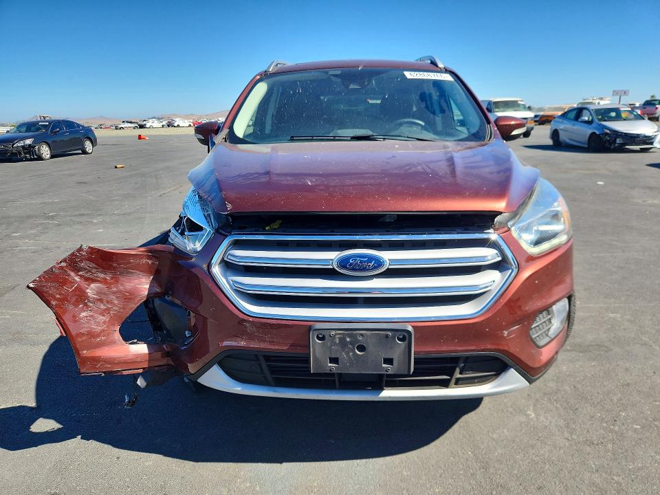 Продаж на аукціоні авто 2018 Ford Escape, vin: 1FMCU9J97JUA56994, номер лоту: 62868766