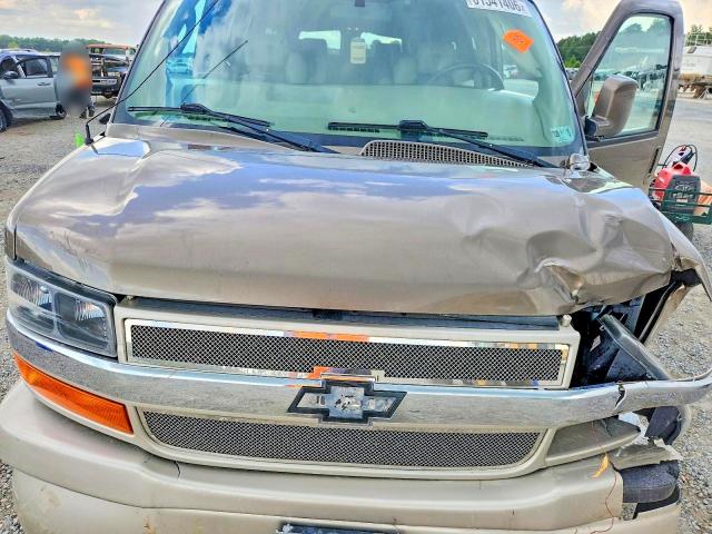 61541406 :رقم المزاد ، 1GCWGAFG8H1271152 vin ، 2017 Chevrolet Express G2500 مزاد بيع