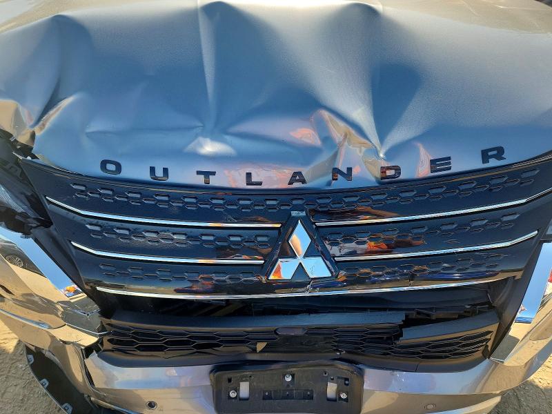 2024 Mitsubishi Outlander მანქანა იყიდება აუქციონზე, vin: JA4T5WA90RZ617030, აუქციონის ნომერი: 59617576