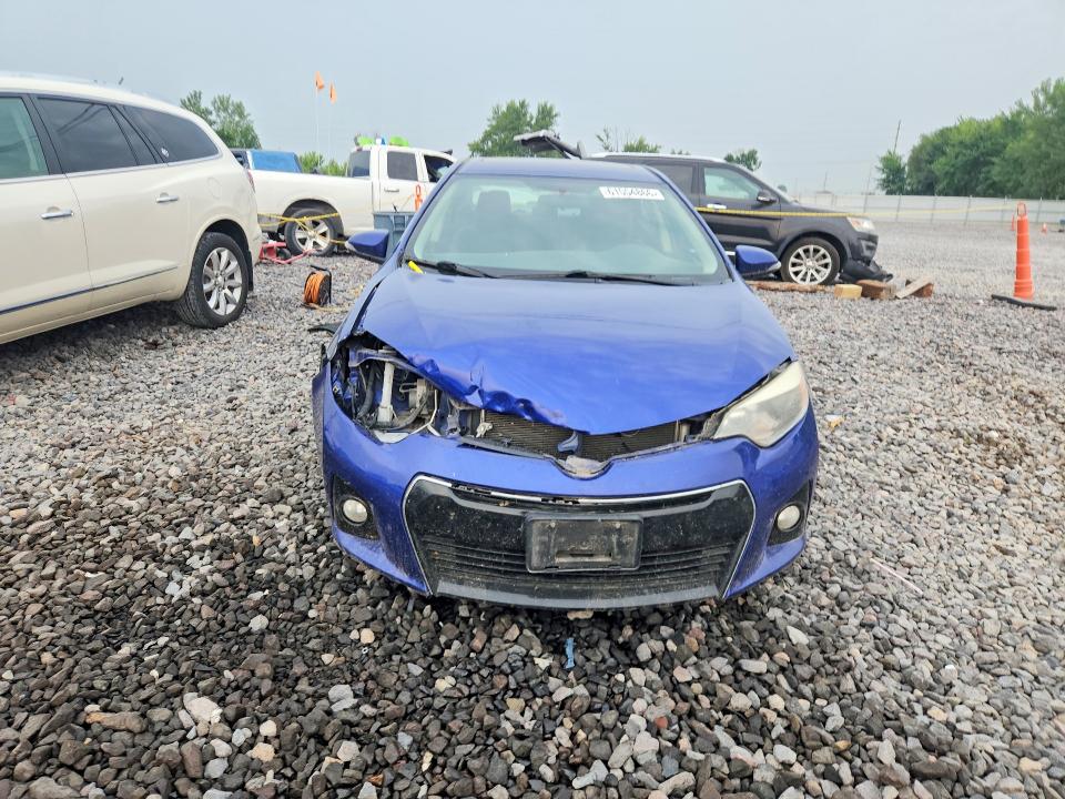 61554866 :رقم المزاد ، 5YFBURHE8FP210121 vin ، 2015 Toyota Corolla مزاد بيع