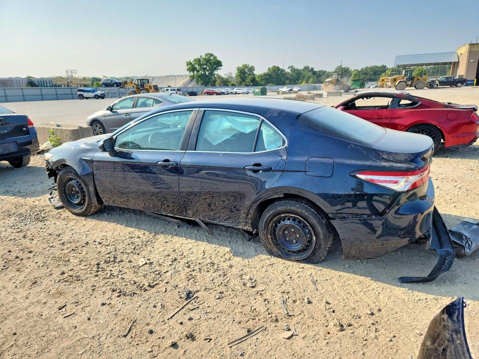 2018 Toyota Camry მანქანა იყიდება აუქციონზე, vin: 4T1B31HK2JU500775, აუქციონის ნომერი: 62126676
