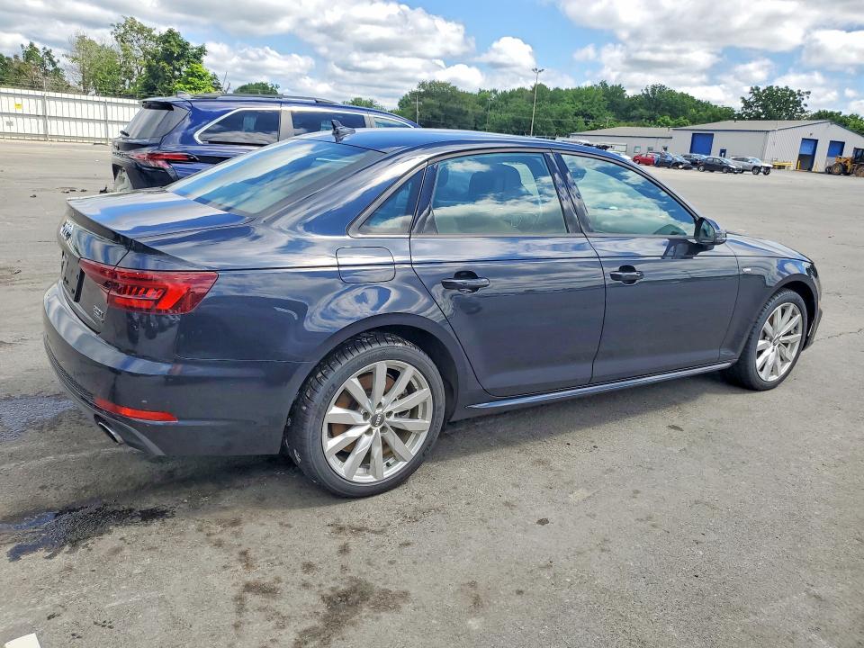 60249166 :رقم المزاد ، WAUDNAF43JA171014 vin ، 2018 Audi A4 مزاد بيع