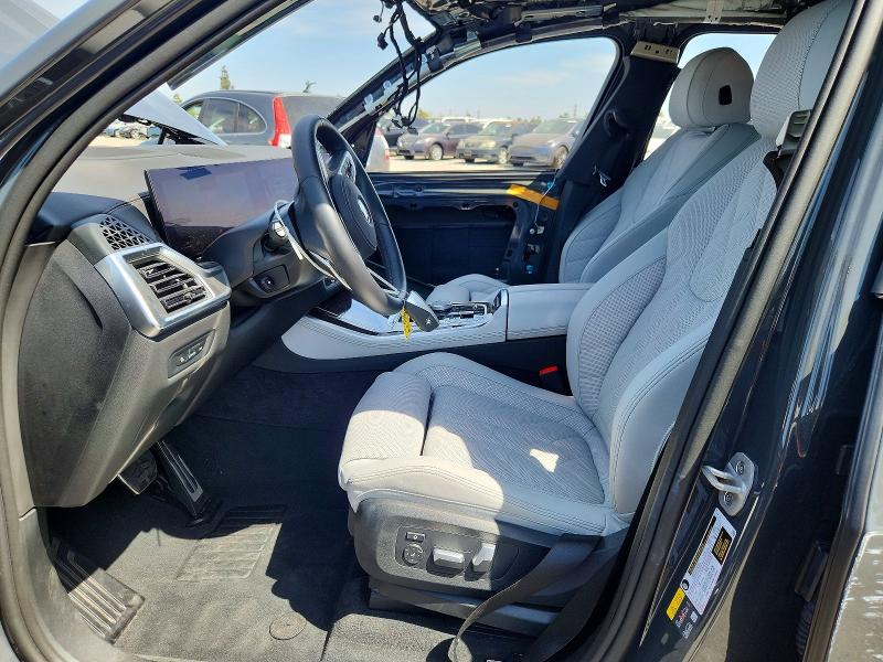 61988776 :رقم المزاد ، 5UX43EU08T9025646 vin ، 2026 Bmw X5 مزاد بيع