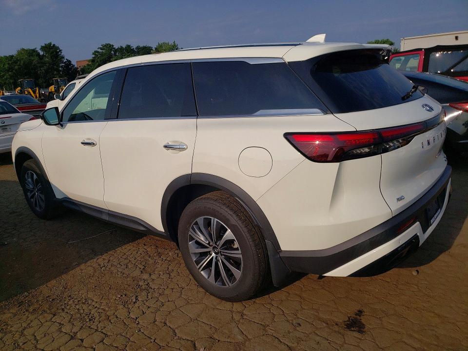62263826 :رقم المزاد ، 5N1DL1ES9NC331329 vin ، 2022 Infiniti Qx60 مزاد بيع