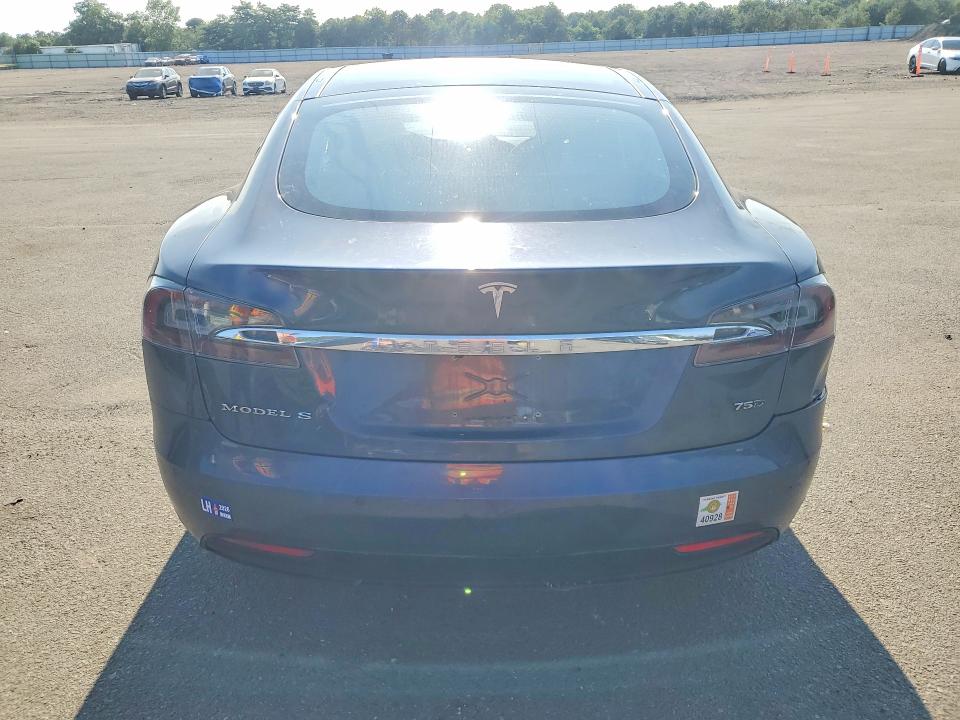 2018 Tesla Model S მანქანა იყიდება აუქციონზე, vin: 5YJSA1E26JF297011, აუქციონის ნომერი: 62260946